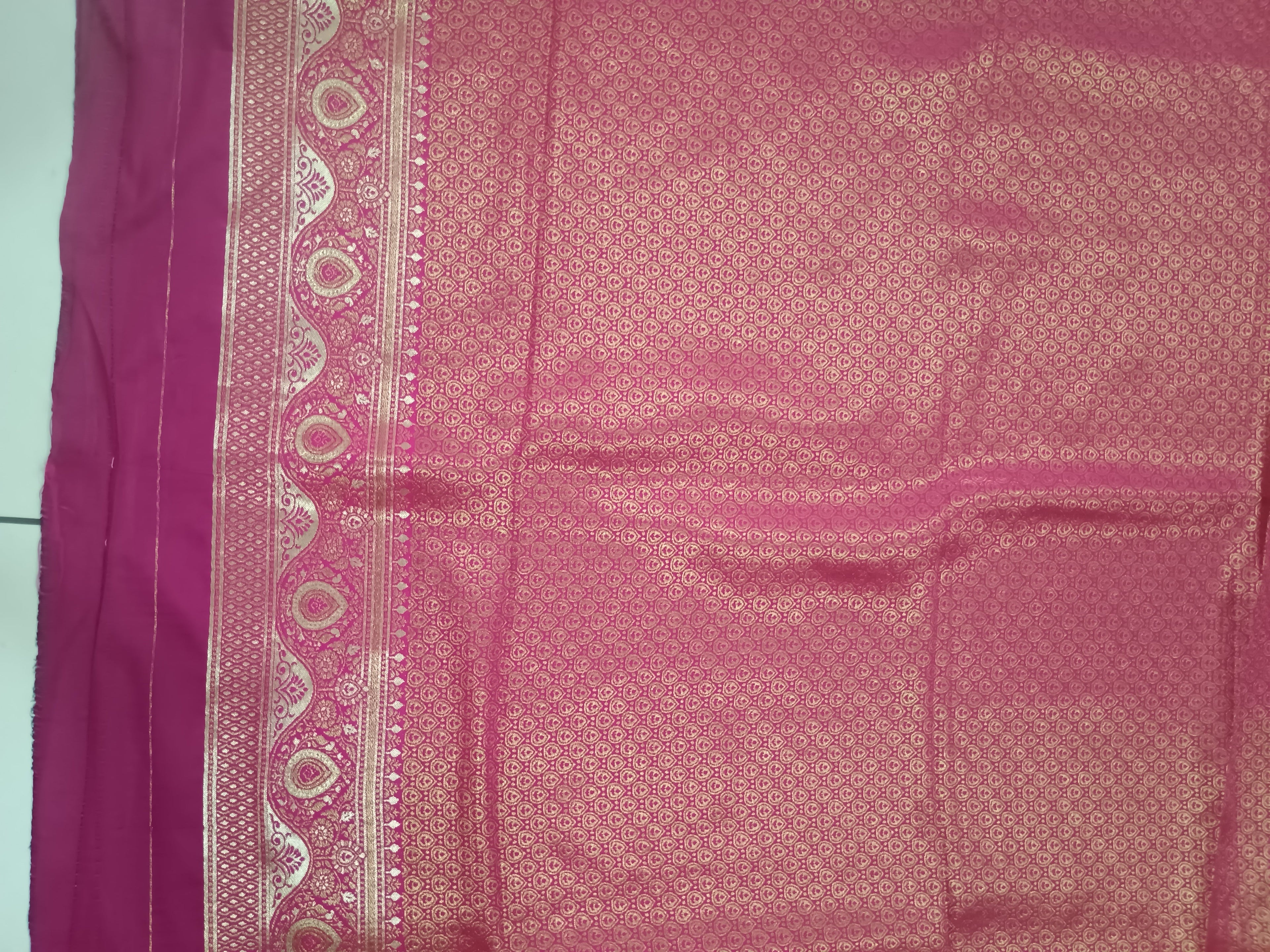 Soft Silk Saree With Blouse Piece