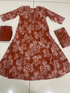 Jaipuri Cotton Printed Anarkail Embroidered V Nack With Pant and Dupatta